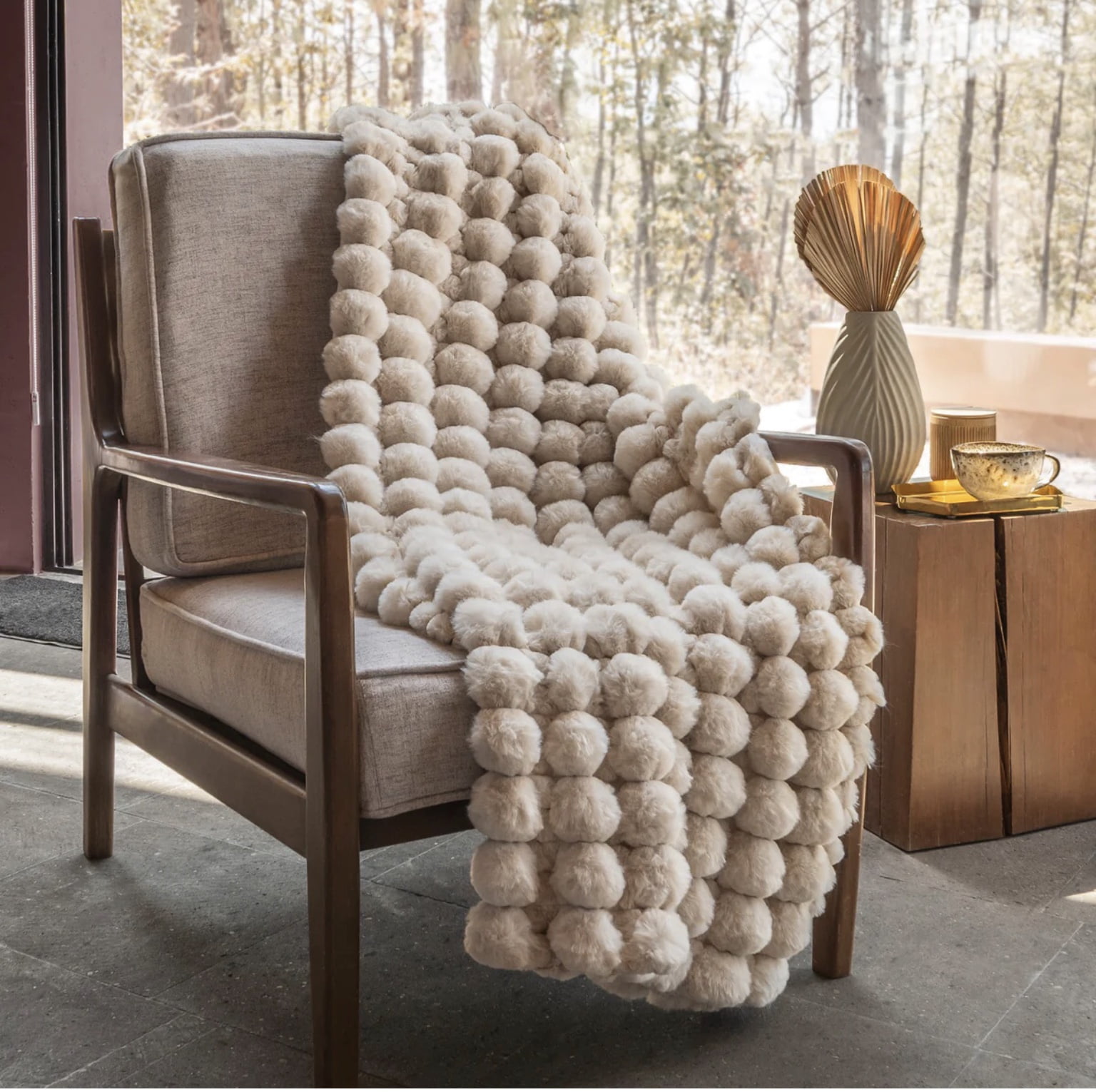 Pom Pom Throw Blanket