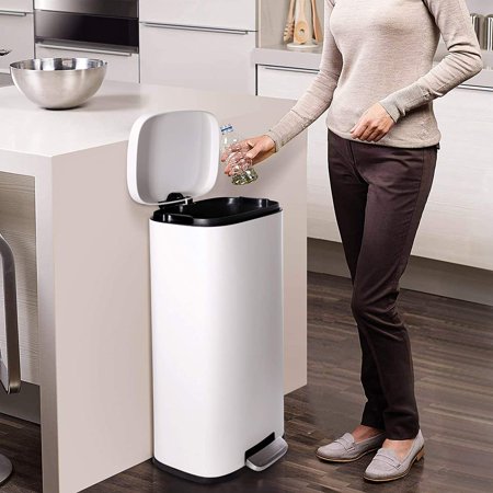 GARTIO 8 gal Kitchen Garbage Can Stainless Steel Trash Can W/ Lid & Inner Bucket