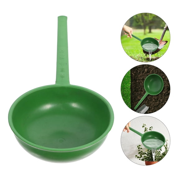 GAXIRE Garden Water Scoop with Plastic Handle for Plant Care and Gardening Tool 1 Piece and Lightweight