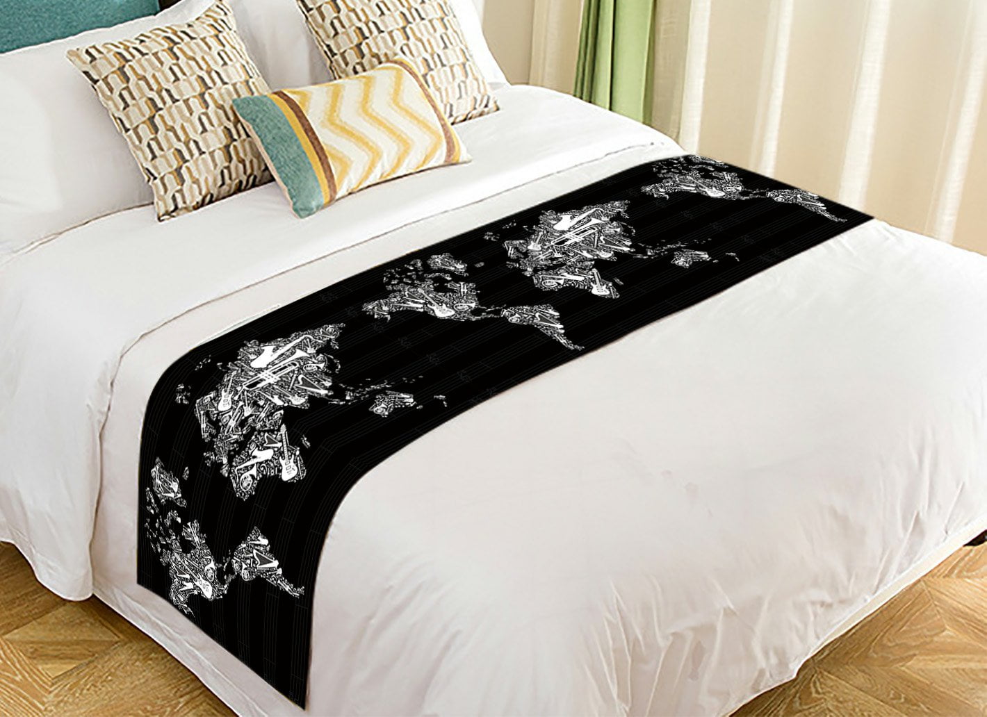 GCKG Globe Bed Runner, World Map Silhouette Made with Musical