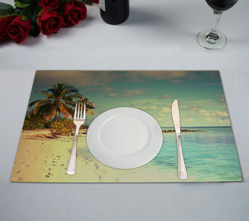GCKG Ocean theme Placemat, Beautiful Maldives Beach with Palms and Blue