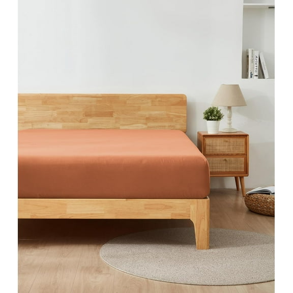 GDDPOD-Queen Size Fitted Sheet Only - 12" to 16" Deep Pockets - Ultra Soft & Breathable Bed Sheet - Hotel Quality Mattress Sheets (80" X 60", Terracotta Pastel)