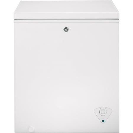 GE - 5.0 Cu. Ft. Garage-Ready Chest Freezer - White