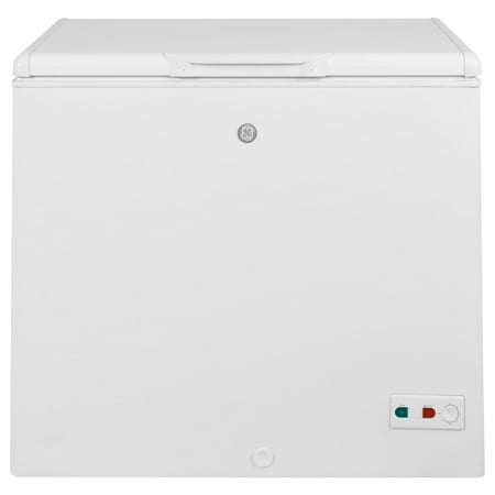 GE - 8.8 Cu. Ft. Chest Freezer with Manual Defrost - White