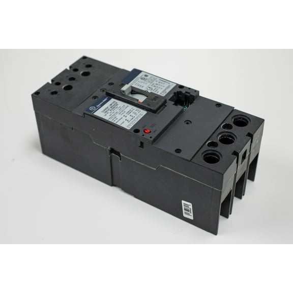 GE SFHA36AT0250 Bolt-On Mount Type SFH Molded Case Circuit Breaker 3-Pole 250 Amp 600 Volt AC Spectra RMS