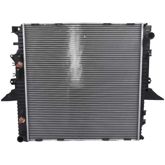 GELUOXI Radiator for Land Rover LR3 4.0L 4.4L 2005-2009 LR021777, PCC500040,PCC500041,PCC500092