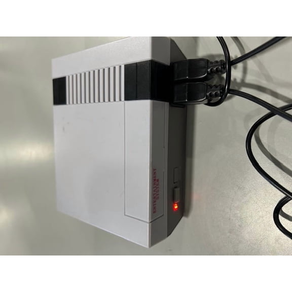 GENERIC GAME SYSTEM CONSOLE - GRAY
