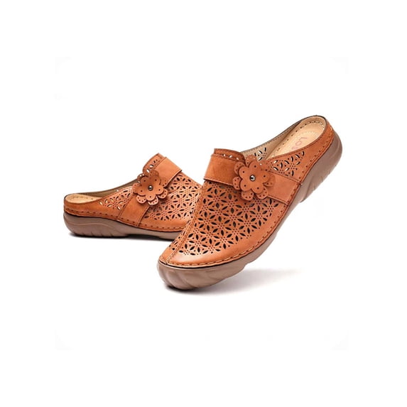 GENILU Clogs Shoes for Women, Ladies Leather Mule Slippers Slip On Loafers Wide Fit Comfort Work Non Slip Beach Shoes Wedge Sandals