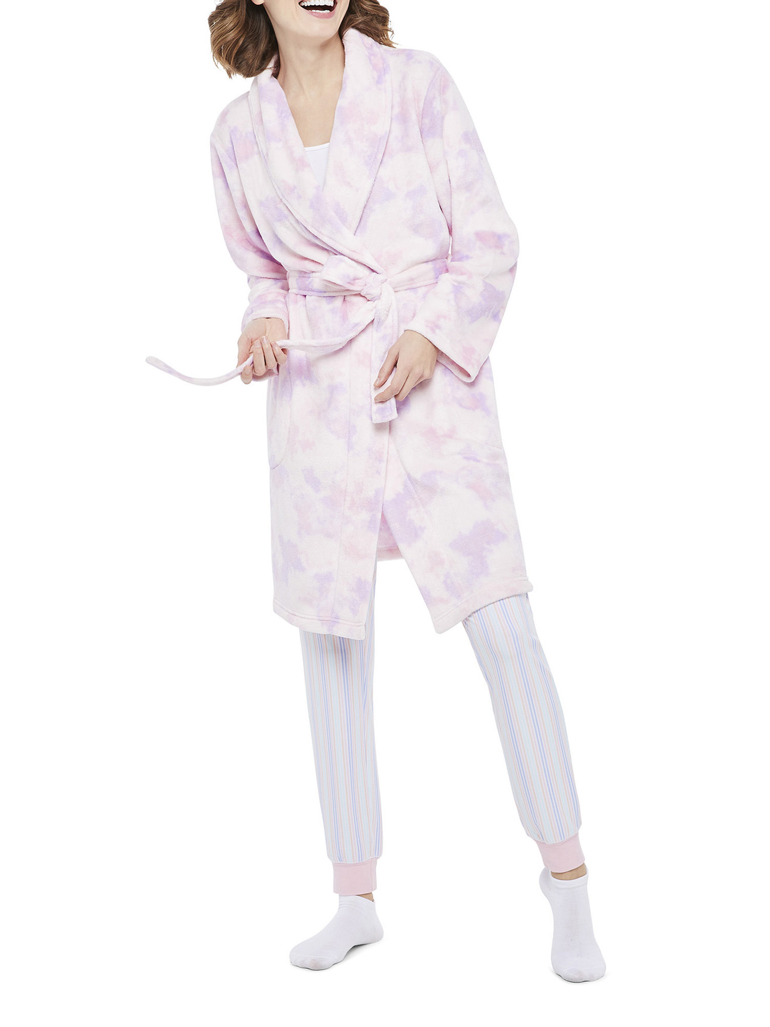 GEORGE Tie Dye Afternoon Polyester Robe (Women's or Women's Plus) 1 Pack - image 1 of 7