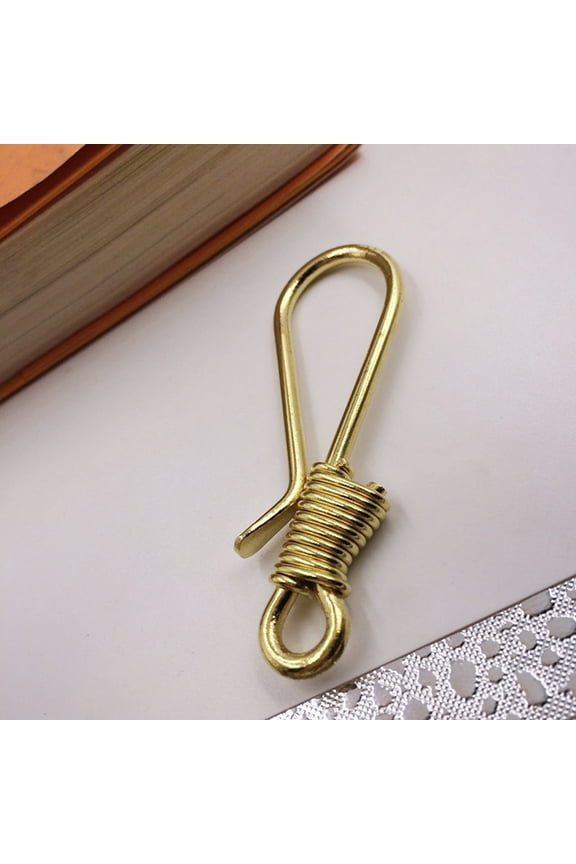 1Pc Golden Brass Key Chain Hook Compact Keyring Buckle Practical and Safe for Home Use