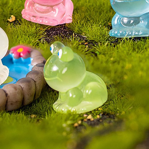 GETAJGHSD 25Pcs Small Resin Frog Figurines Glow in The Dark Frog Decor for Garden and Yard