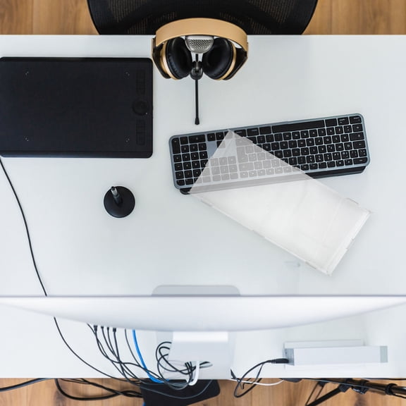 GETAJGHSD Lightweight Clear Keyboard Case for Mechanical and Desktop Computers with Protective Shell