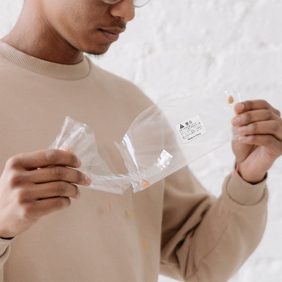 GETAJGHSD Clear Suffocation Warning Labels White Self-Adhesive for Shipping Packing Durable Material