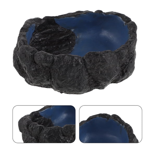 GETAJGHSD Terrarium Corner Feeding Dish for Reptiles Featuring Ramp Access and Durable Material for Various Pets