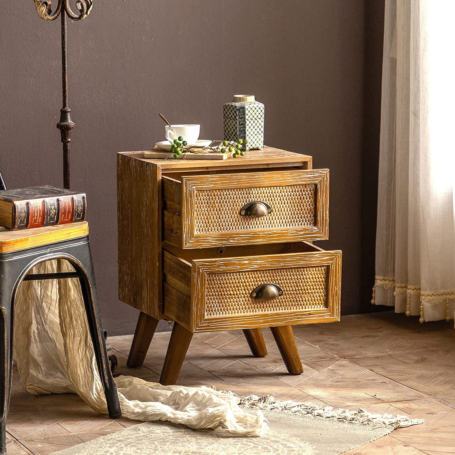 GEXPUSM Modern Rattan Nightstand, Side Table for Bedroom with Drawers, Brown