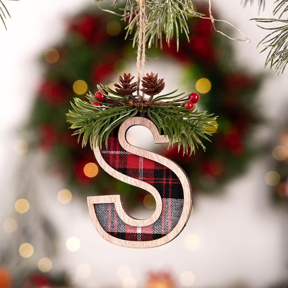 GFHFHITJ Christmas Initial Ornaments, Personalized DIY 26 Letters Christmas Tree Decoration Ornaments,Wooden Initial Shape Xmas Tree Hanging Decor for Christmas Gifts