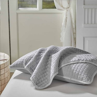 GFHFHITJ Pillow Protector,100% Waterproof Pillow Protector,Pillow Case Protector With Zipper,Soft Comfortable Pillow Covers Standard Size