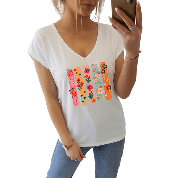 GIFFIMY Women's Vertical Color Block Graphic V-Neck Short Sleeve T-Shirt White Standard Fit Everyday Top