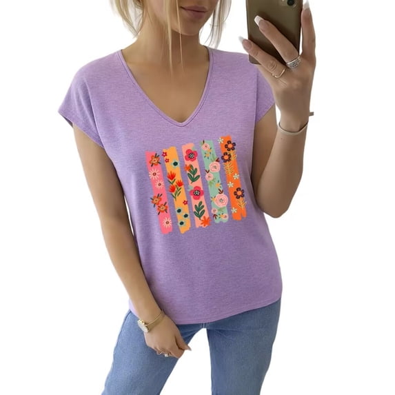 GIFFIMY Women's Vertical Color Block Graphic V-Neck Short Sleeve T-Shirt White Standard Fit Everyday Top