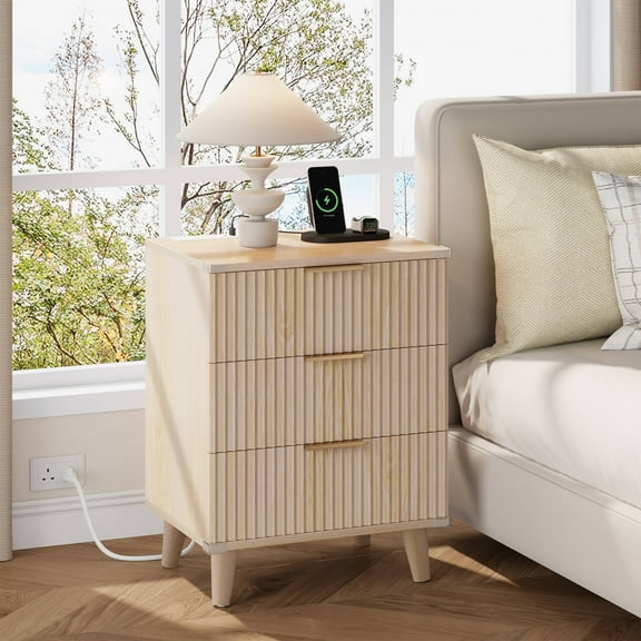 GIKPAL 3 Drawer Dresser with Charging Station, Small Dresser & Fluted End Table, Baby Dresser with Solid Wooden Legs for Bedroom, Natural