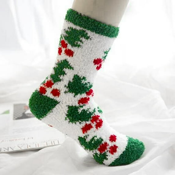 GILIGEGE Womens Winter Fuzzy Socks Cozy Fluffy Sock Warm Fuzzy Christmas Socks for Women Christmas Socks, Novelty Holiday Socks, Fun Colorful Christmas Festive Crew Slipper Socks
