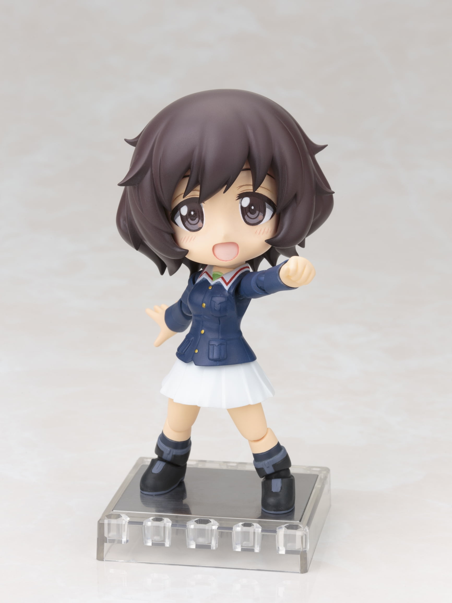 Kotobukiya Girls Und Panzer Yukari Akiyama Statue - 1/8 Scale, 14cm, Salute Pose With Tank Ammo