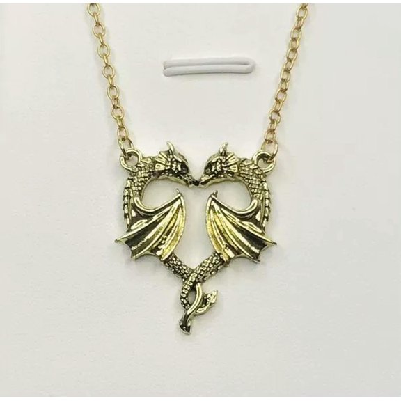 GKNET Elegant Heart-shaped Double Dragon Pendant Necklace