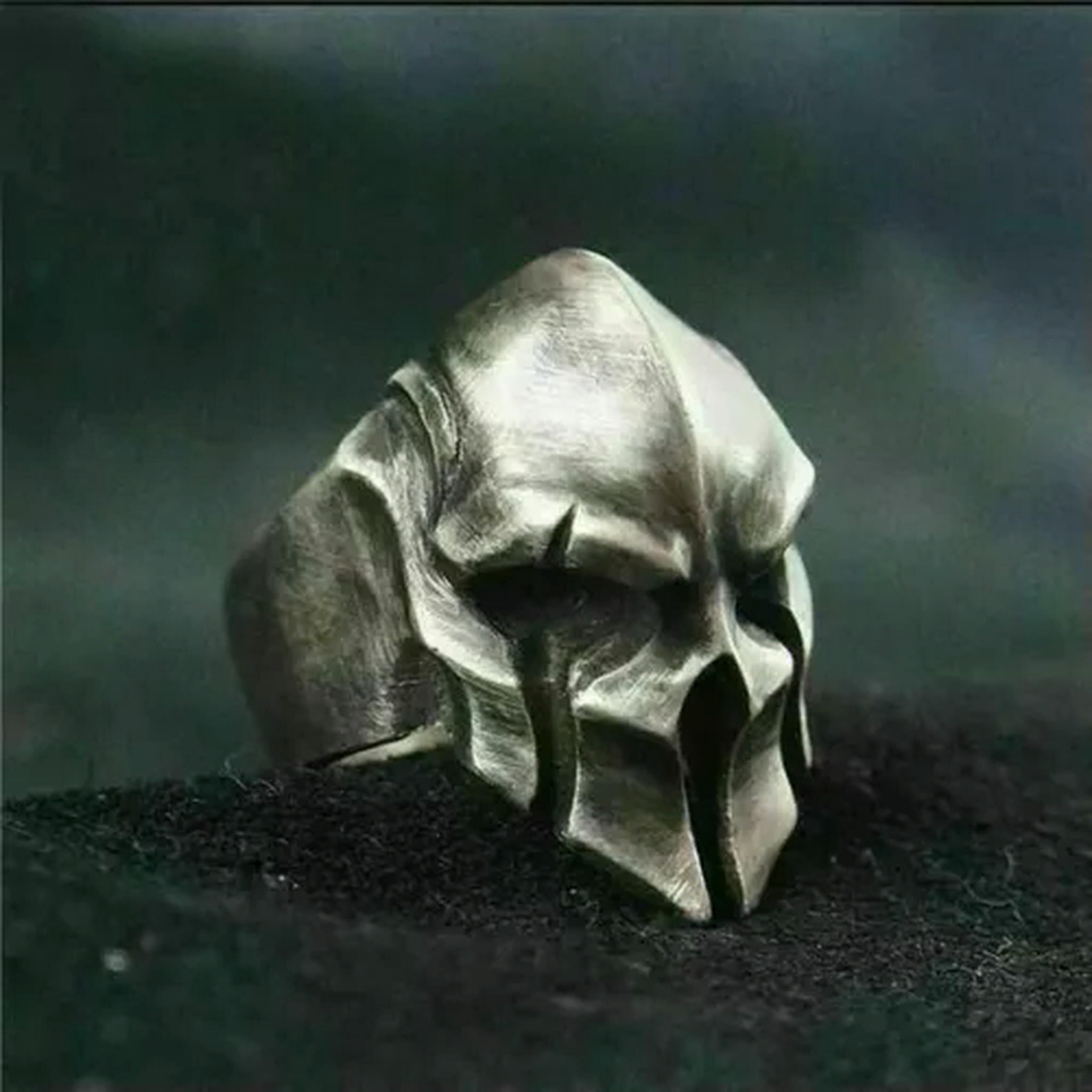 IFUAQZ Men's Wolf Skull Head Ring – Stainless Steel Gothic Biker Band, Silver/Gold, Sizes 7-13 - View #5