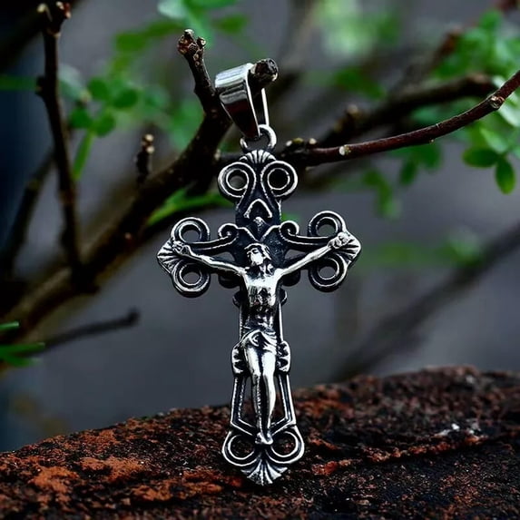 GKNET Jesus Christ Crucifix Cross Pendant Necklace Baptism Christian Delicate Jewelry Gift