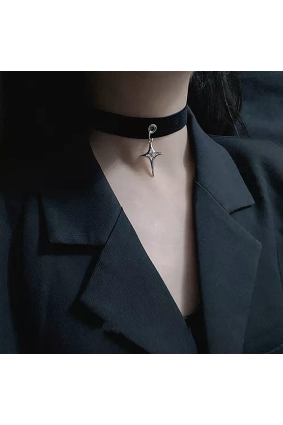 Korean Style Fashion Choker Necklace Gothic Clavicle Chain With Moon Pendant WY4-C