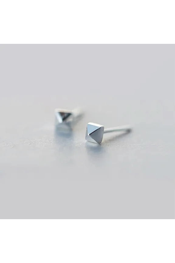 Mens Women Delicate Jewelry 925 Sterling Silver Tiny Rivets Pyramid Stud Earrings A1093