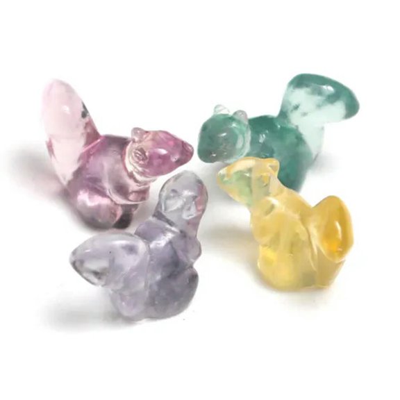 GKNET Mini Natural Fluorite Animal Status Carved Crystal Quartz Reiki Healing Gift-1PC (Color Random Pick)-Squirrel