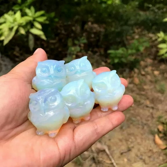 GKNET Natural White Opal Stone Quartz Crystal Hand Carved Standing Owl Figurine Decor