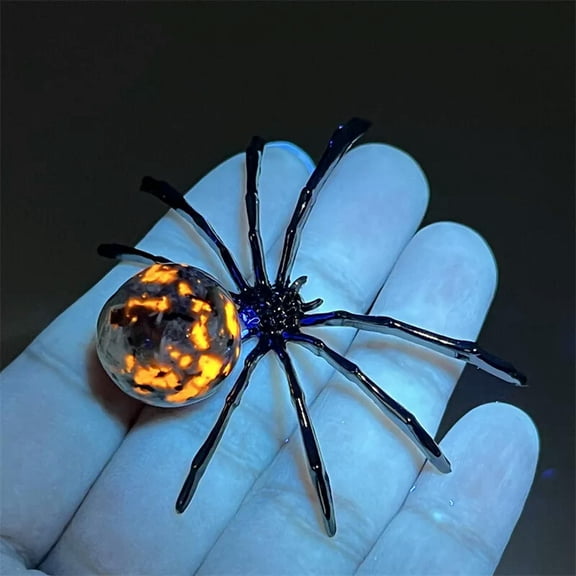 GKNET Natural Yooperite Spider skull Quartz Crystal skull Pure hand made healing 1PC