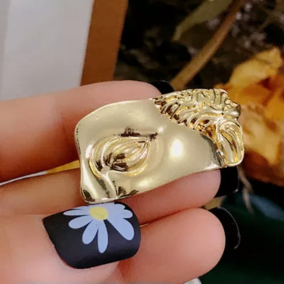 GKNET Retro Palace Photo Frame Brooch David Art Women Clothing Accessories Pin Brooch-David