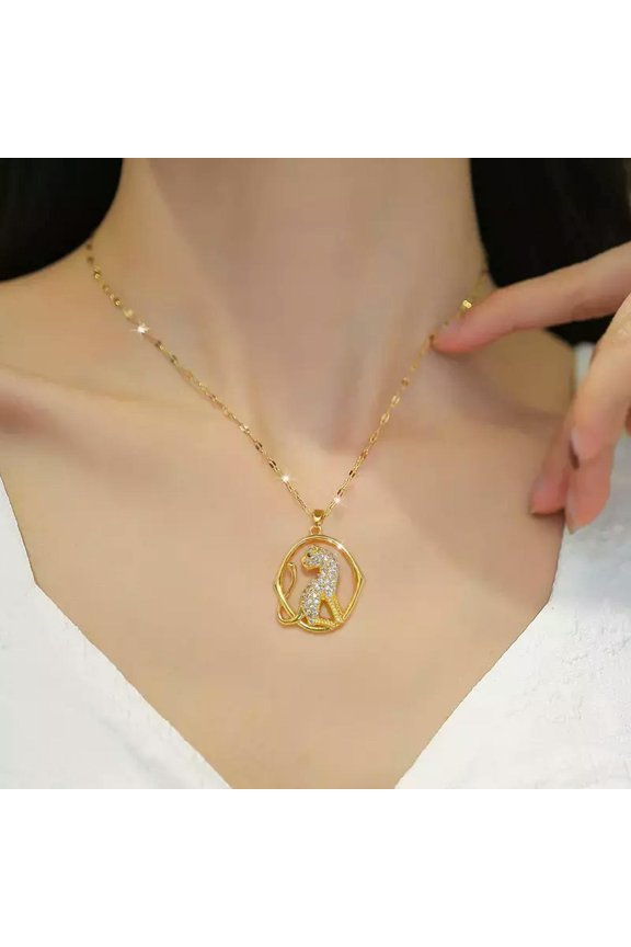 Women's Fashion Delicate Jewelry Cubic Zircon Gold Leopard Pendant Necklace 1PC