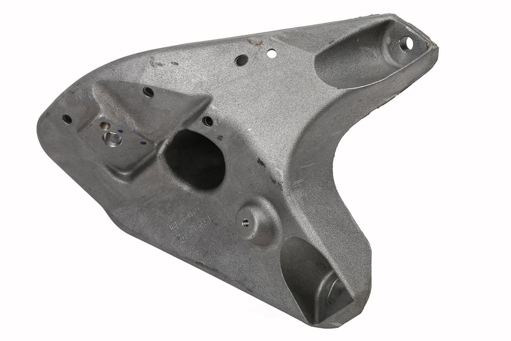 GM 84046829 Engine Mount Bracket