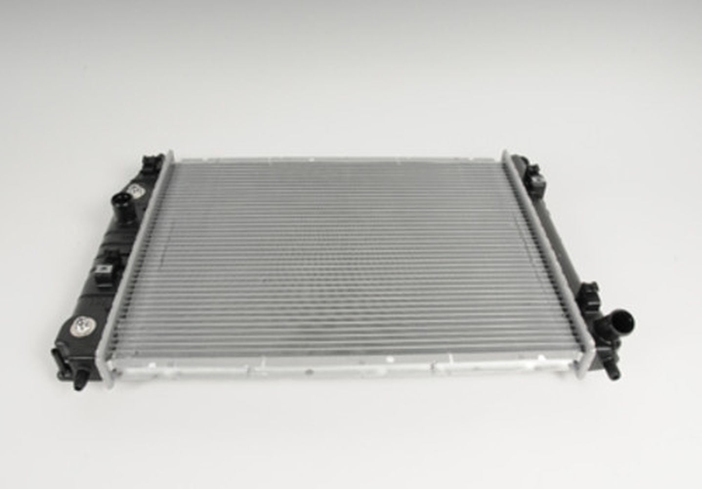 GM Genuine Parts 21559 Radiator - Walmart.com