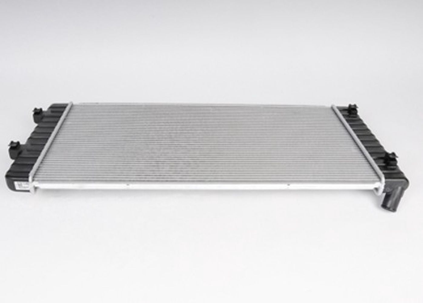 GM Genuine Parts 21564 Radiator - Walmart.com