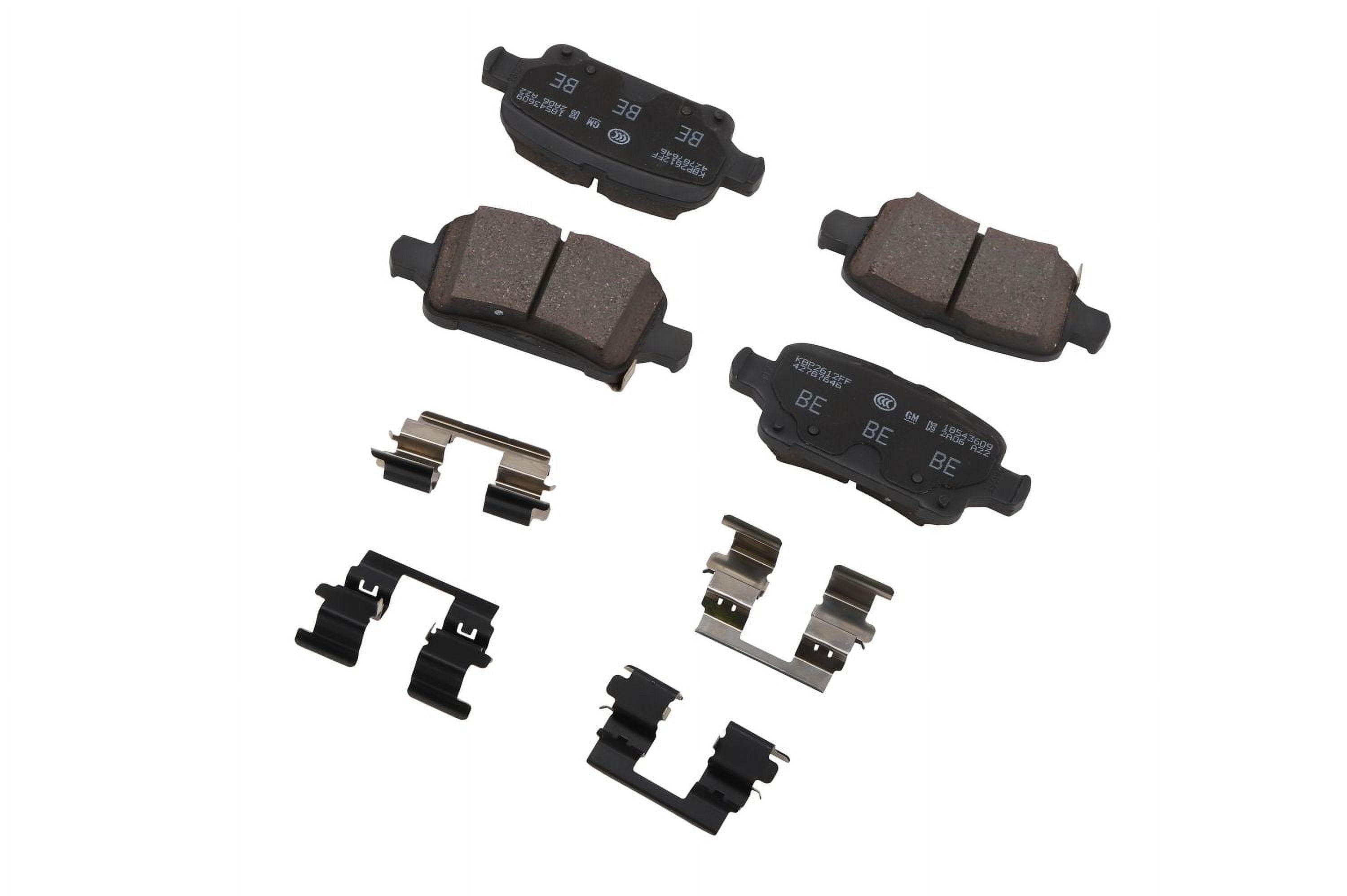GM Genuine Parts 42787643 Rear Disc Brake Pad Set