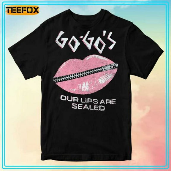 GO GO’s – Our Lips – Unisex T-Shirt