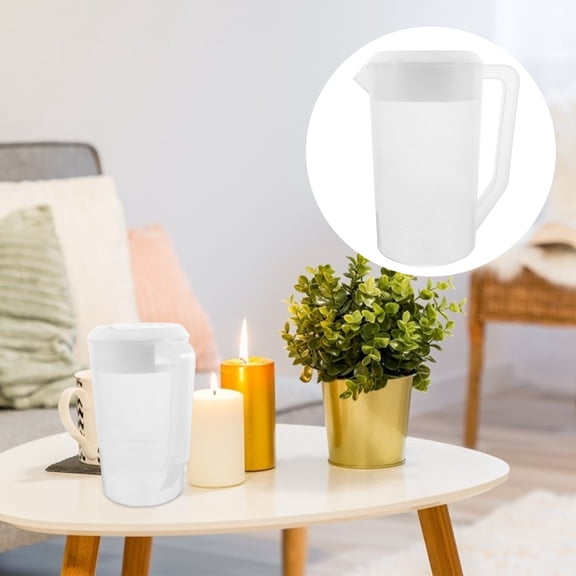 GOOHOCHY 1Pcs Travel Pitcher Heat Resistant Juice Container for Fridge Food-Safe Plastic with Lid 2500ml