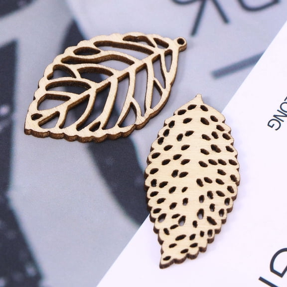 FUTUREORYY 20Pcs Wood Piece Leaf Craft Decorations Beige for Party and Wedding