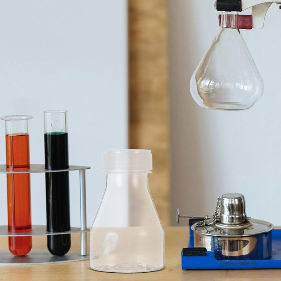 GOOHOCHY 2Pcs Plastic Tissue Culture Bottles High-Temperature Resistant Laboratory Containers Ideal for Cell Culture and Sample Preservation