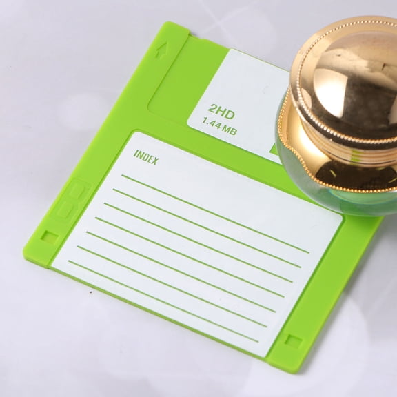 Mobutofu 6Pcs Silicone Floppy Disk Coasters Writable Heat Insulation Cup Tray for Kitchen Dining Room