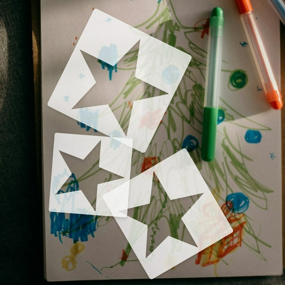 GOOHOCHY 8pcs Star Stencil Star Templates Different Sizes Plastic Star Paint Stencils Reusable Template Cutout  Stencils For Spraying On Wall Arts Paper Decoration