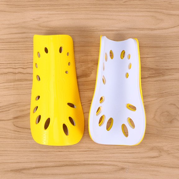 GOOHOCHY Breathable Yellow Shin Guards for Calf Protection Lightweight Soccer Gear PE EVA with Adjustable Straps 1 Pair