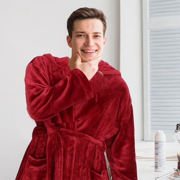 GOOHOCHY Red Men's Hooded Bathrobe with Pockets Made from Polyester Comfortable and Stylish for Wearing
