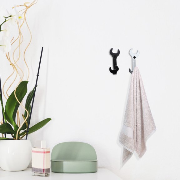 GOOHOCHY Retro Iron Art Hooks for Home Use with Strong Load Bearing and Craftsmanship 2PCS Black