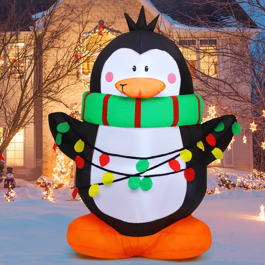 GOOSH 4.2 FT Christmas Inflatables Penguin Outdoor Christmas Decorations, Inflatable Christmas Penguin Xmas Decorations Clearance with LED Lights Built-in for Holiday/Christmas/Party/Yard/Garden